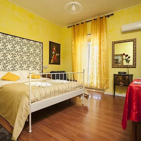 Pensjonat Cicero Center 4*