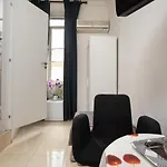 Cicero Center Гостевой дом