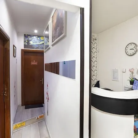 Cicero Center 3* רומא